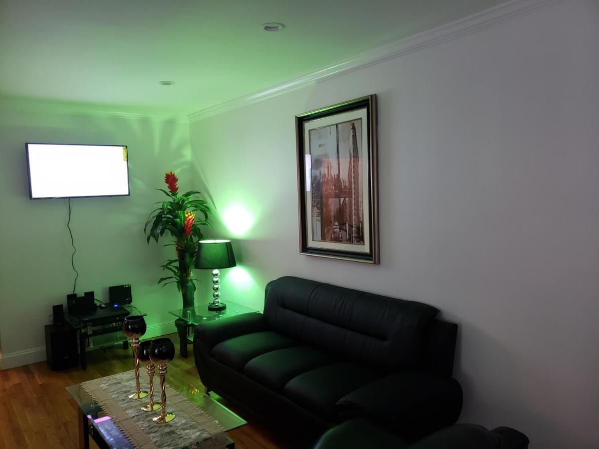 ניו יורק Comfortable Holiday Homestay מראה חיצוני תמונה